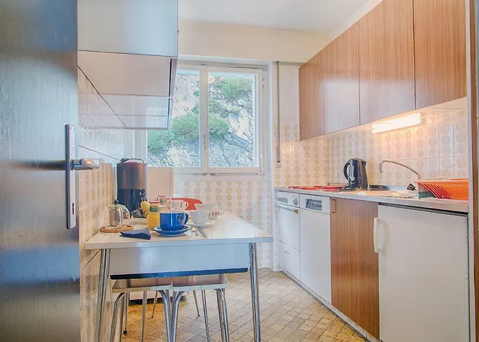 La Marmotte, Au Coeur Du Village De Crans, Proche Du Telecabine Cry D'er *